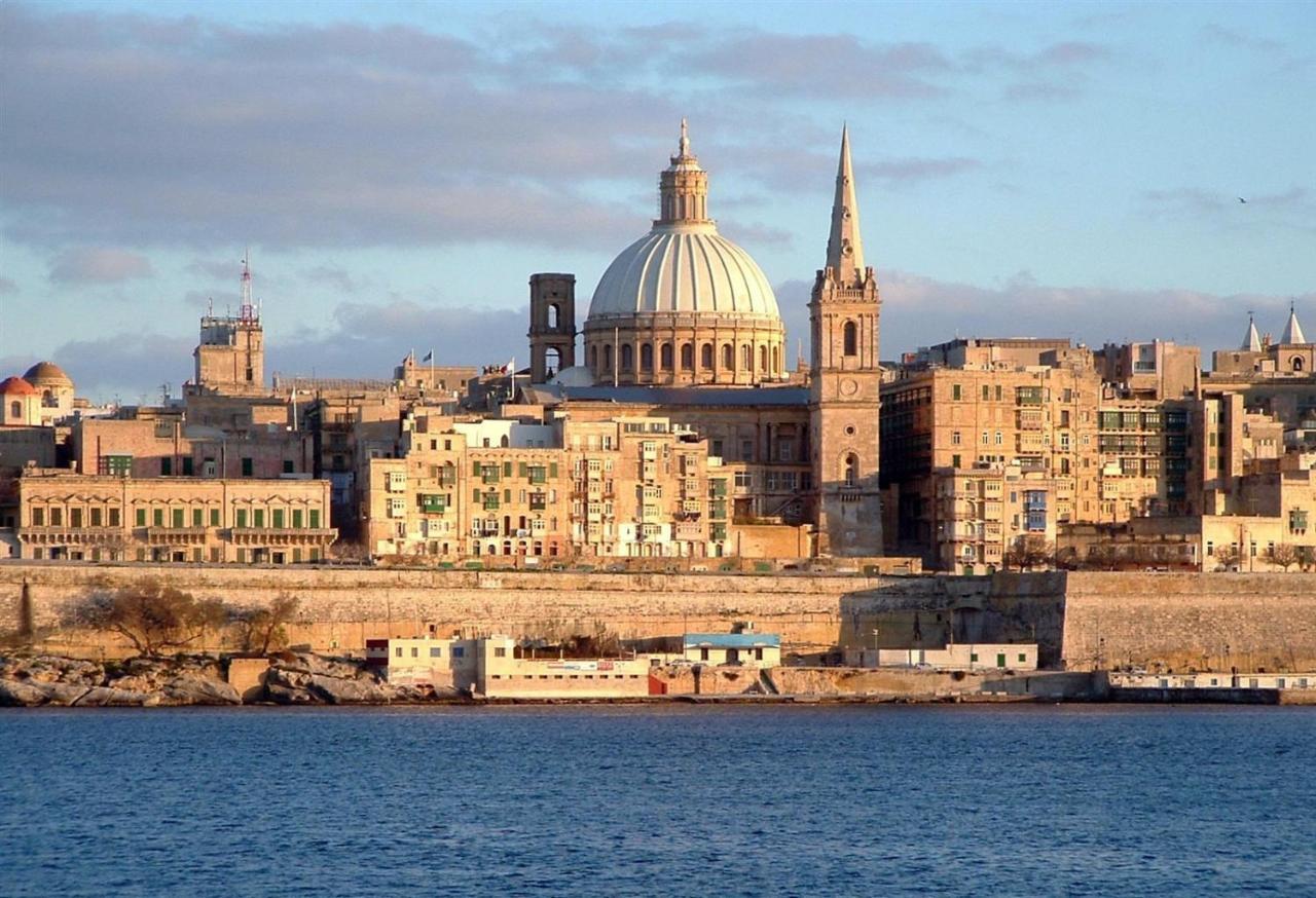 Seafront Lux Apart Inc Pool, Upmarket Area Sliema Extérieur photo