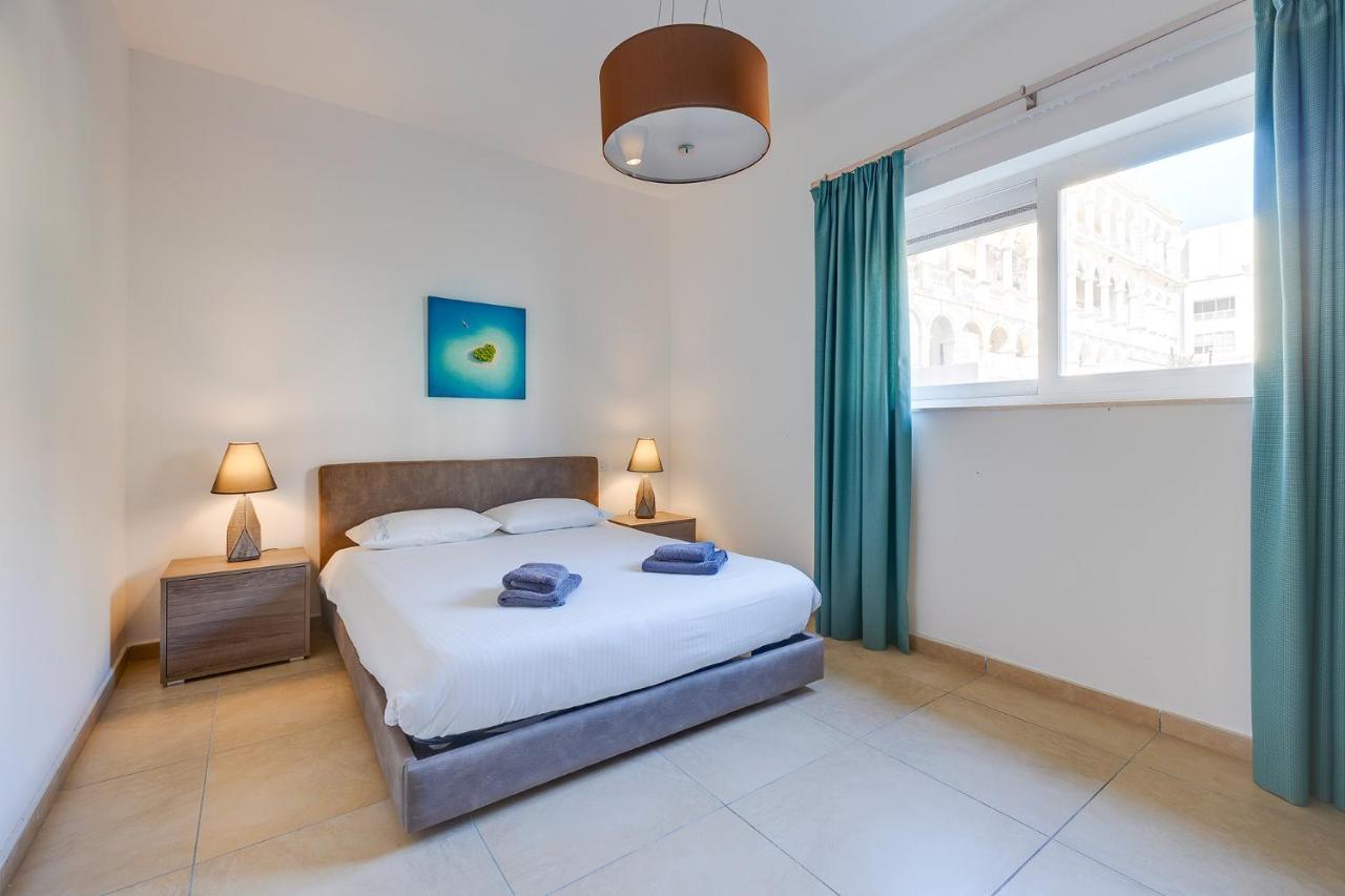 Seafront Lux Apart Inc Pool, Upmarket Area Sliema Extérieur photo